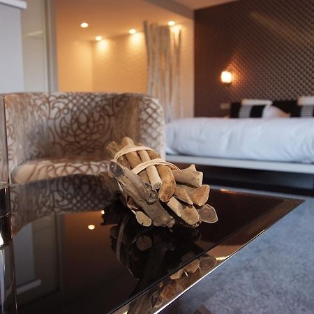 Le Privilege Chateaubourg  Room photo