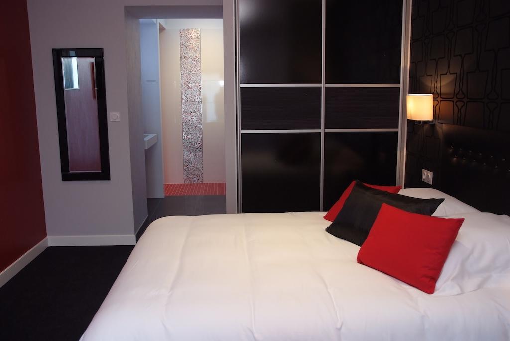 Le Privilege Chateaubourg  Room photo